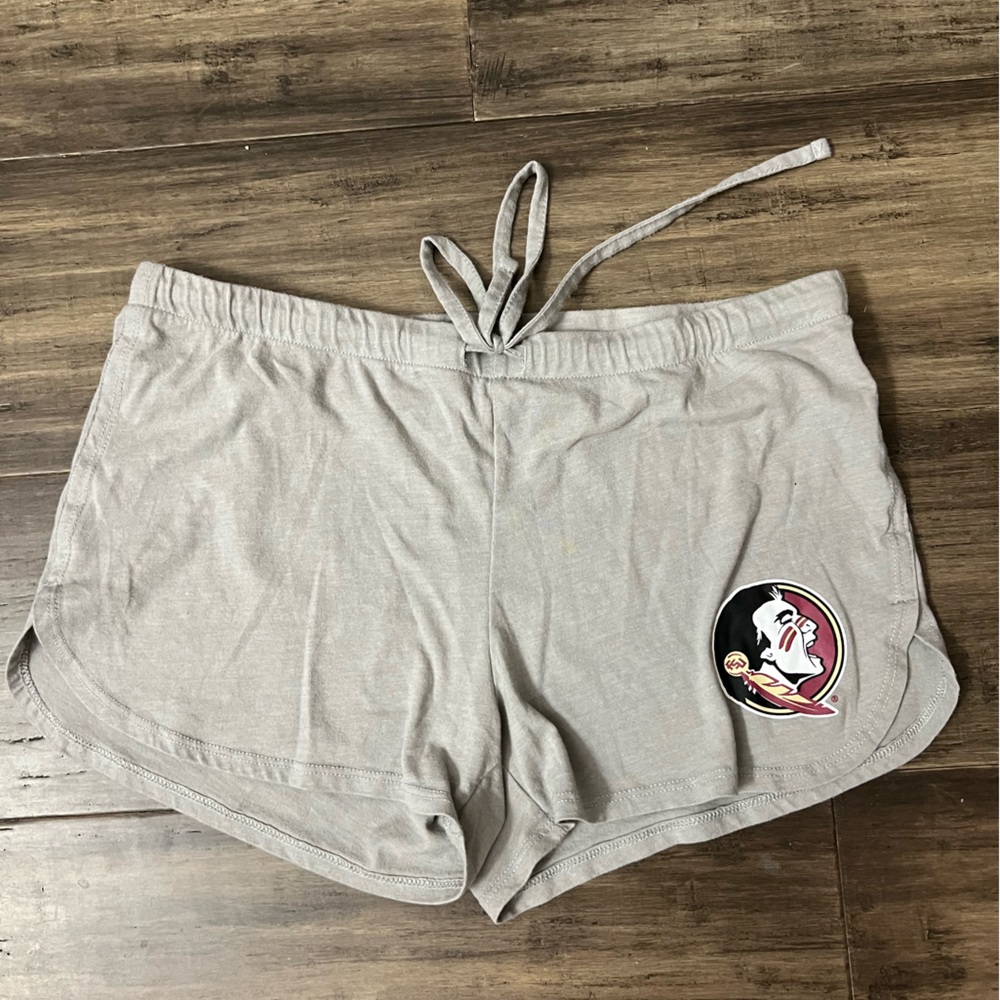 FSU Florida State Seminoles grey ladies cotton elastic shorts w logo sz. M